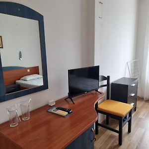 Private Bathroom King Room